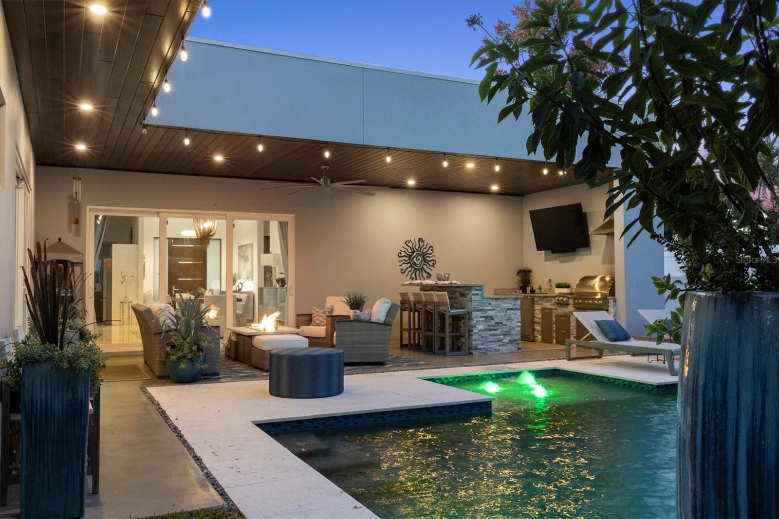 Image 38 of 79 For 2711 Blossom Drive