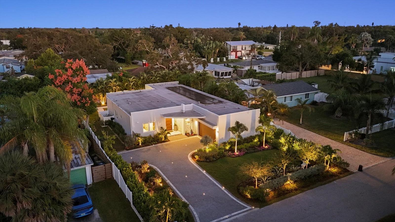 Image 51 of 79 For 2711 Blossom Drive