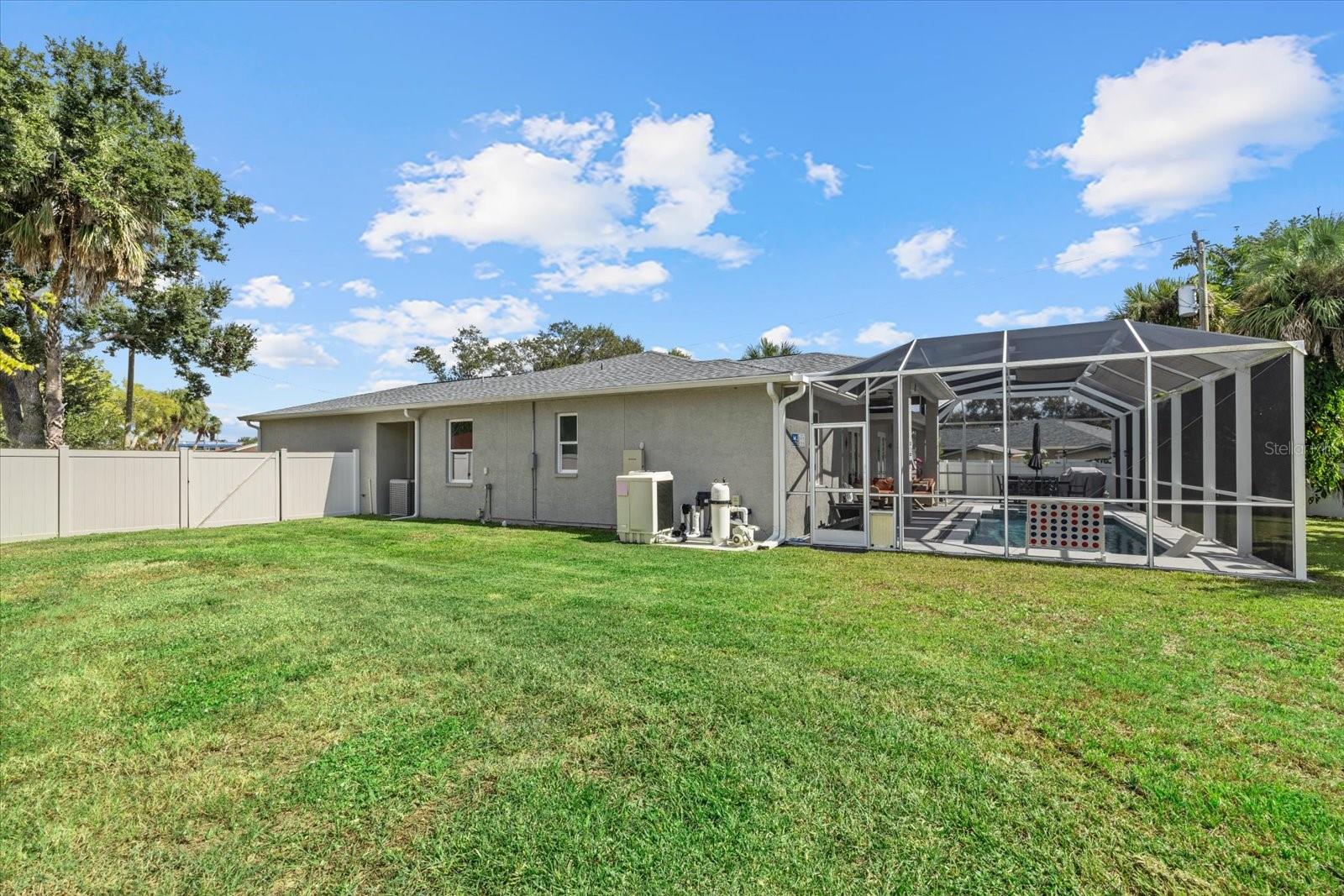 Image 3 of 32 For 279 Avalon Road