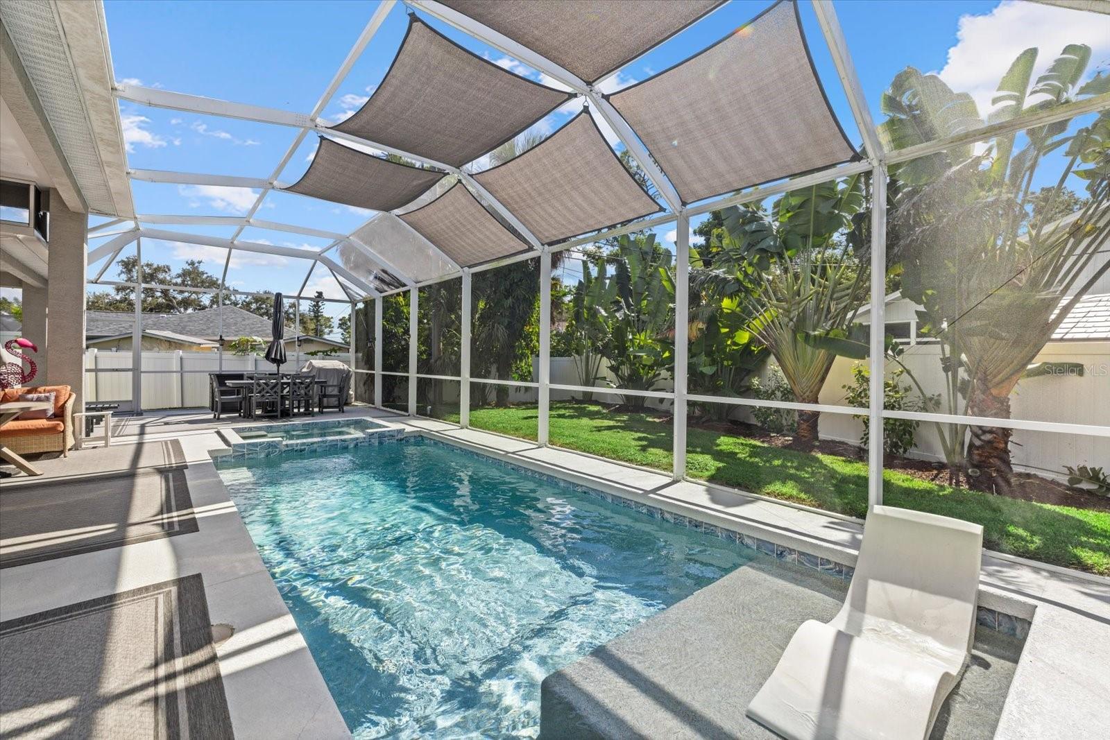 Image 4 of 32 For 279 Avalon Road