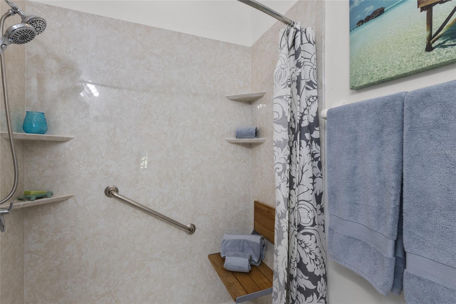 Image 25 of 42 For 13596 Abercrombie Drive