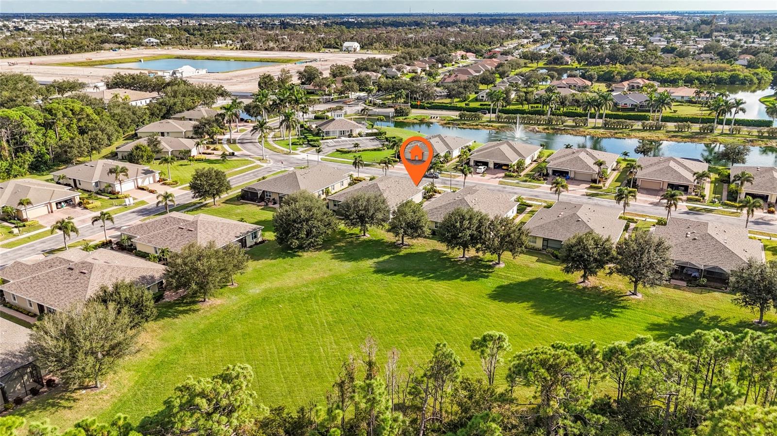 Image 35 of 42 For 13596 Abercrombie Drive