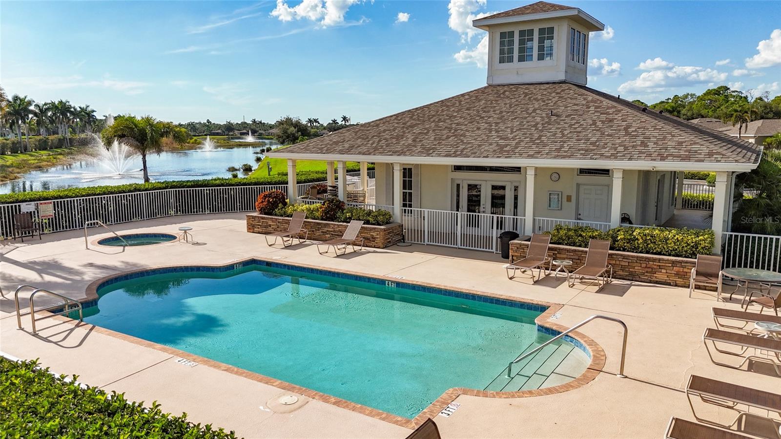 Image 37 of 42 For 13596 Abercrombie Drive