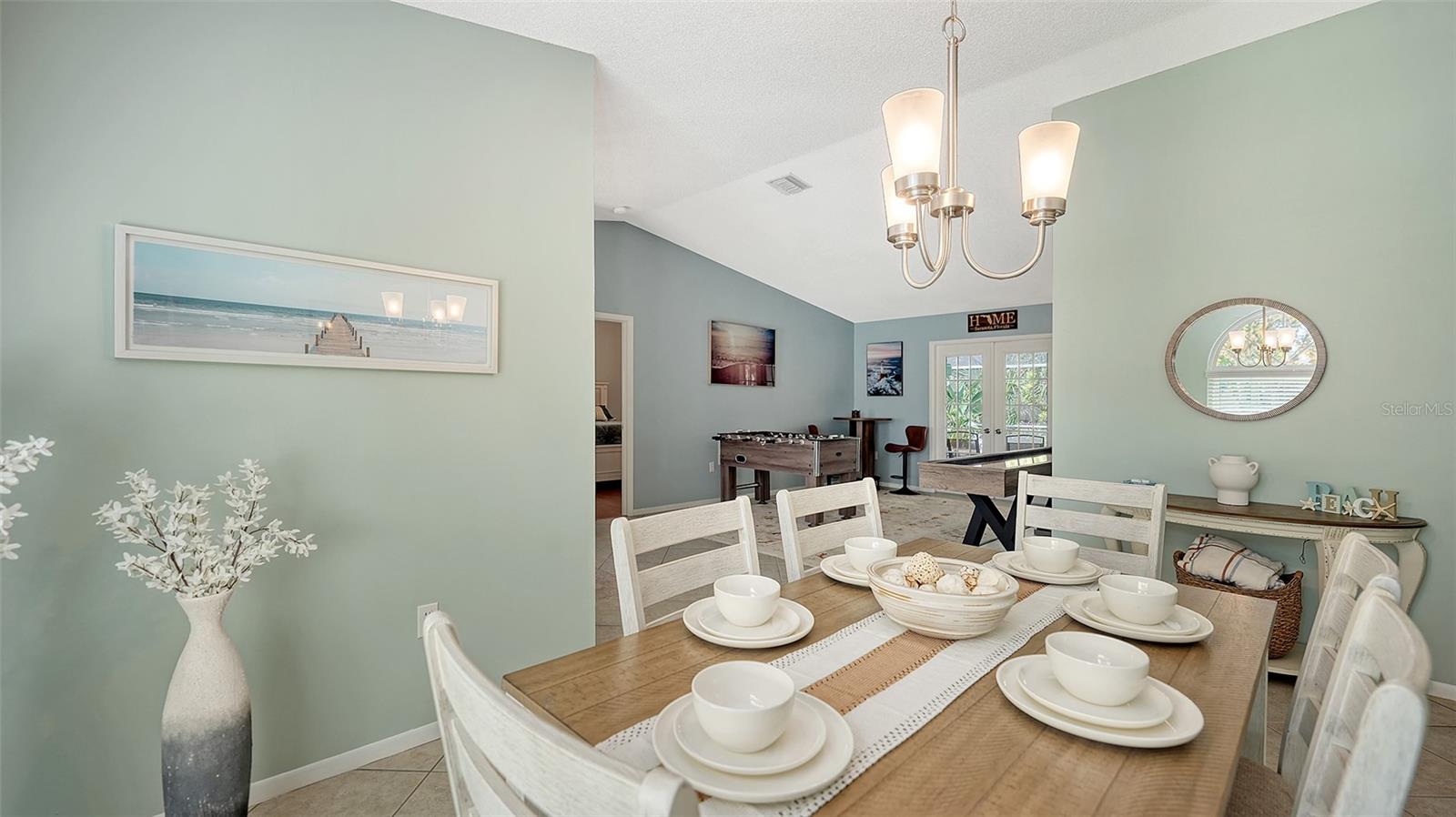 Image 10 of 68 For 2246 Cork Oak Street W