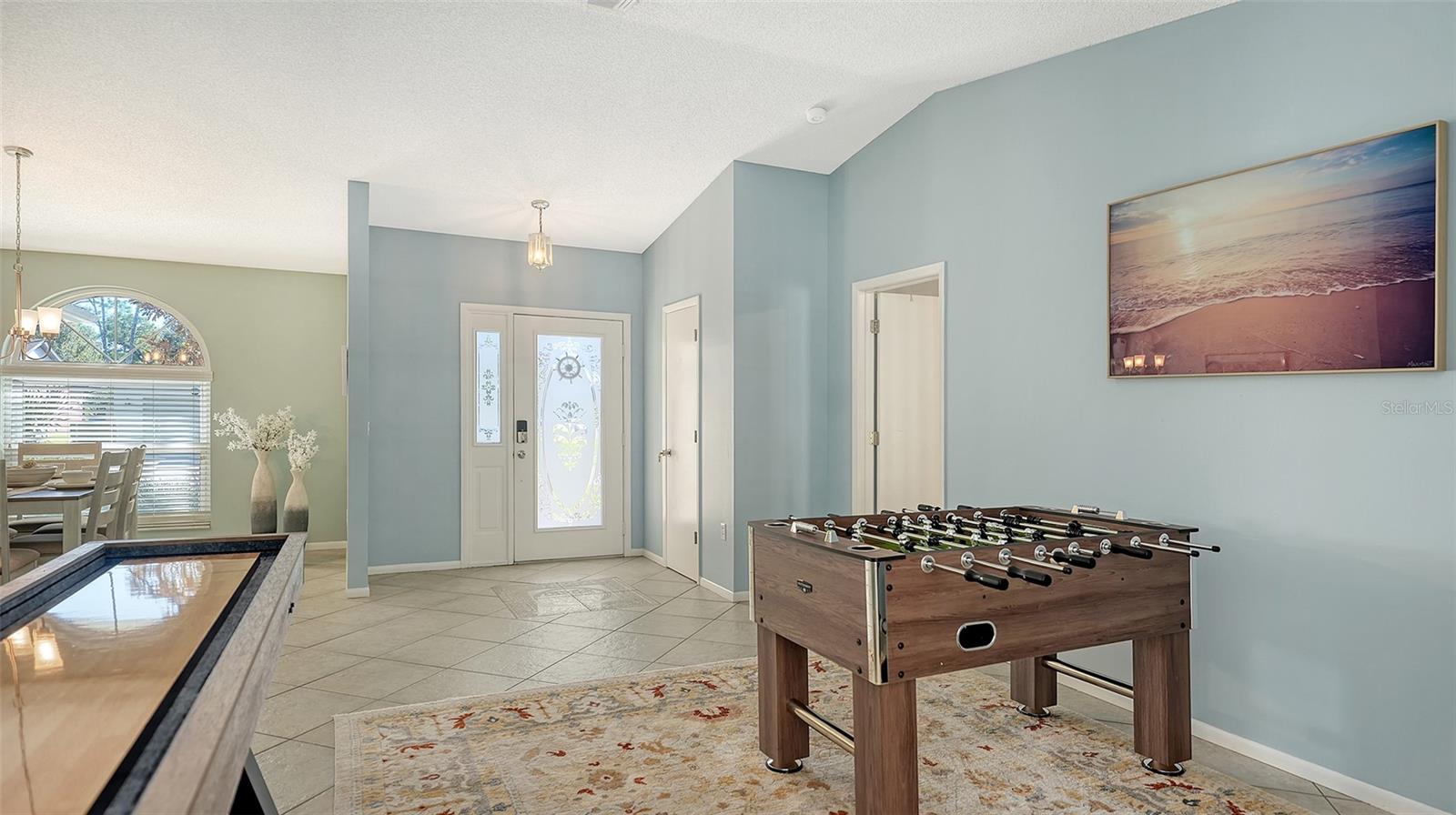 Image 11 of 68 For 2246 Cork Oak Street W