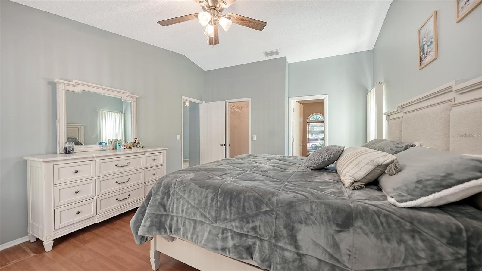 Image 27 of 68 For 2246 Cork Oak Street W