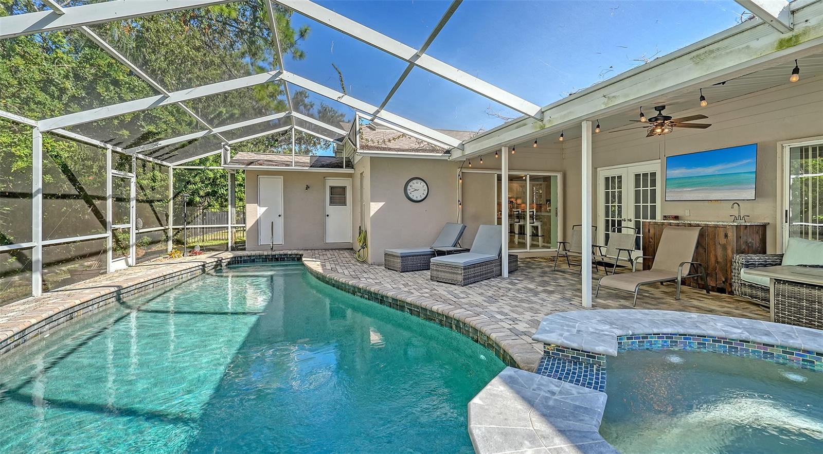 Image 50 of 68 For 2246 Cork Oak Street W