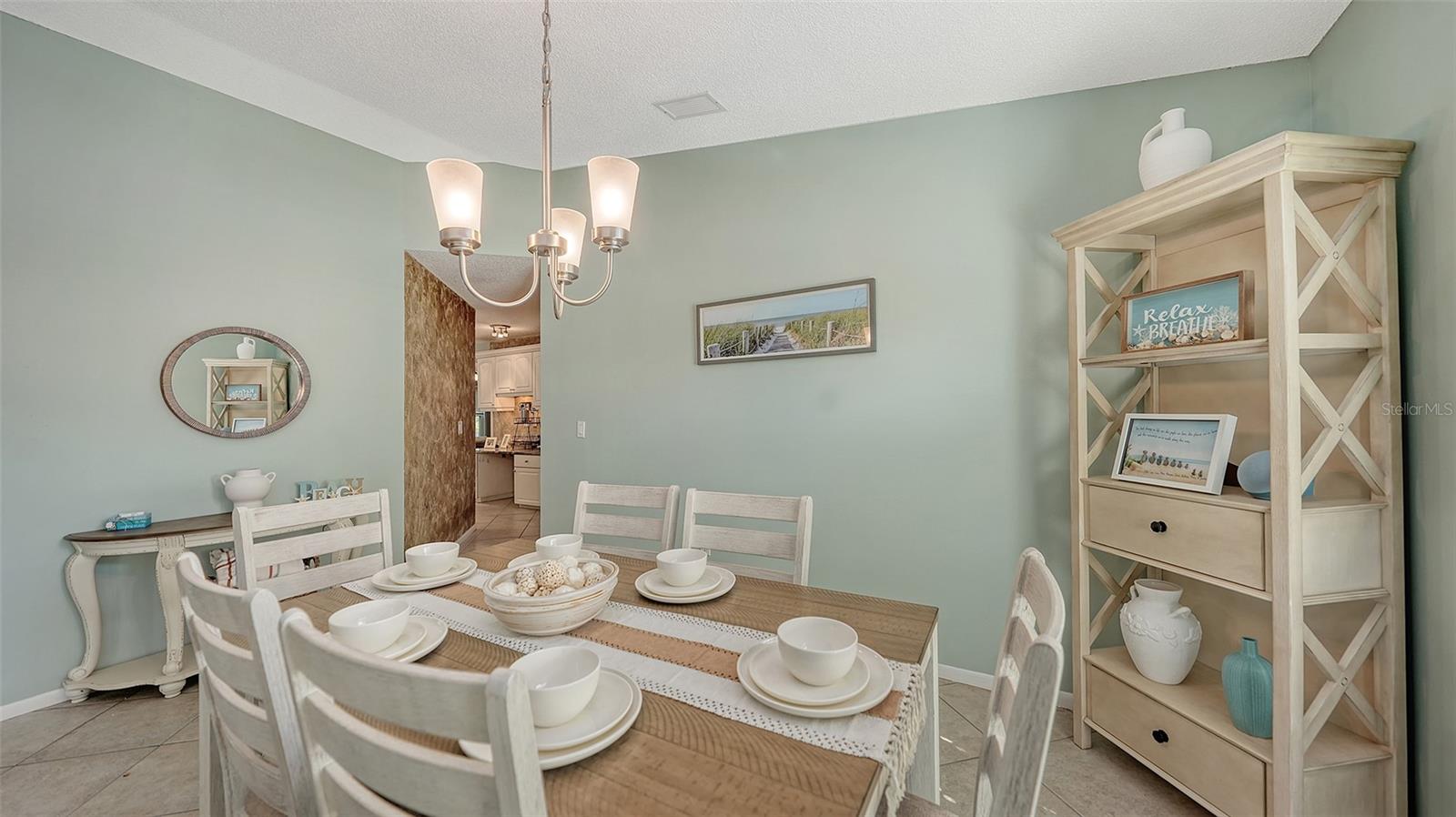 Image 9 of 68 For 2246 Cork Oak Street W