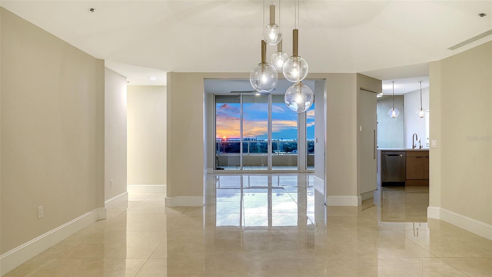 Image 10 of 76 For 3040 Grand Bay Boulevard 283