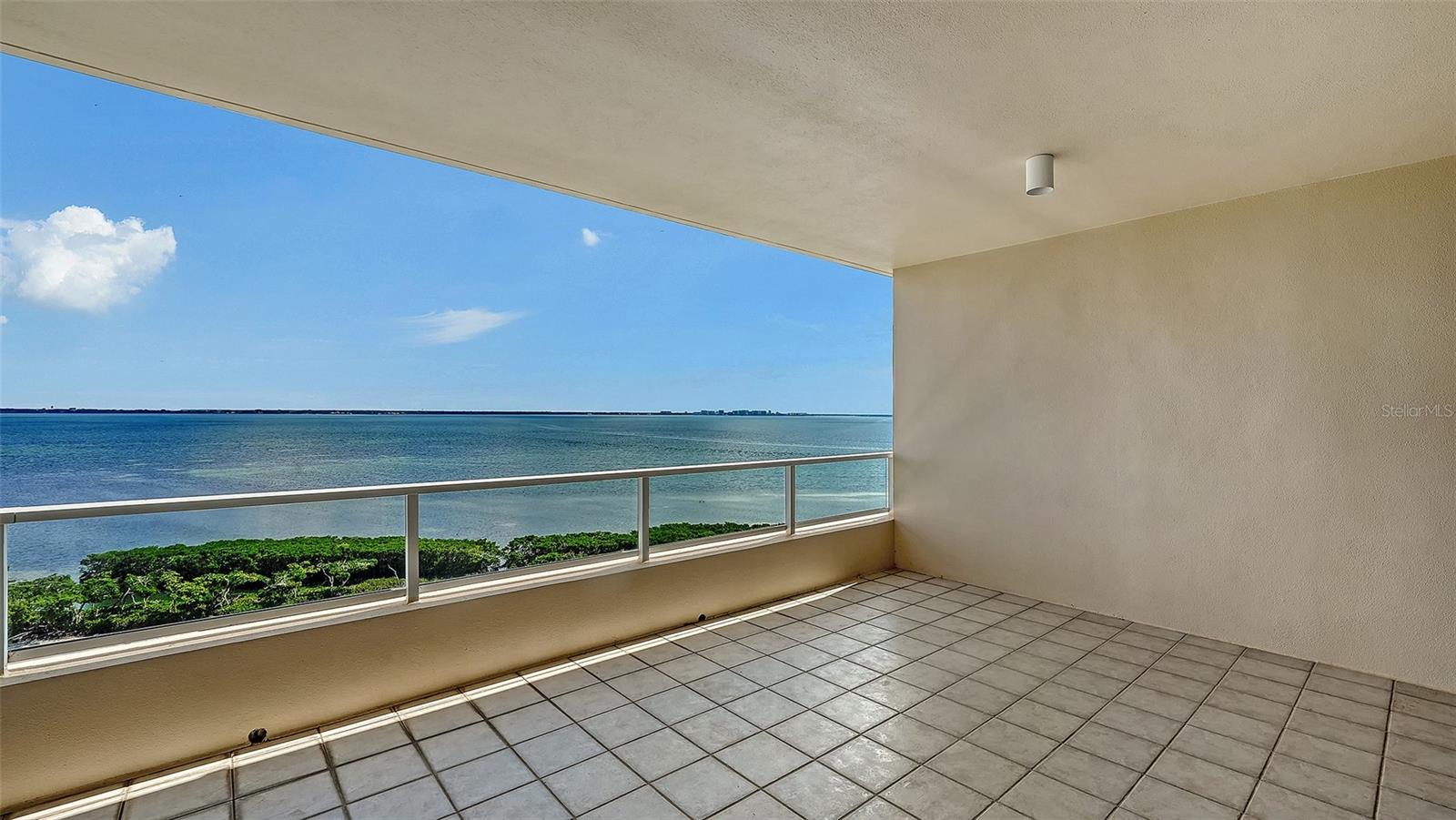 Image 34 of 76 For 3040 Grand Bay Boulevard 283