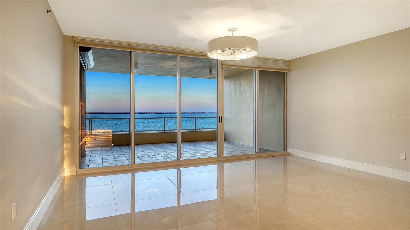 Image 8 of 76 For 3040 Grand Bay Boulevard 283