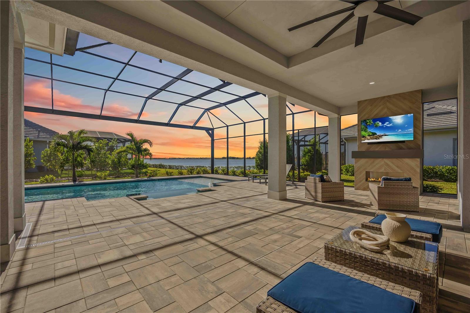 Image 37 of 58 For 500 Blue Shell Loop