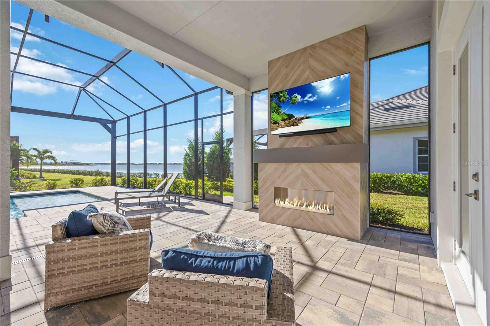 Image 38 of 58 For 500 Blue Shell Loop