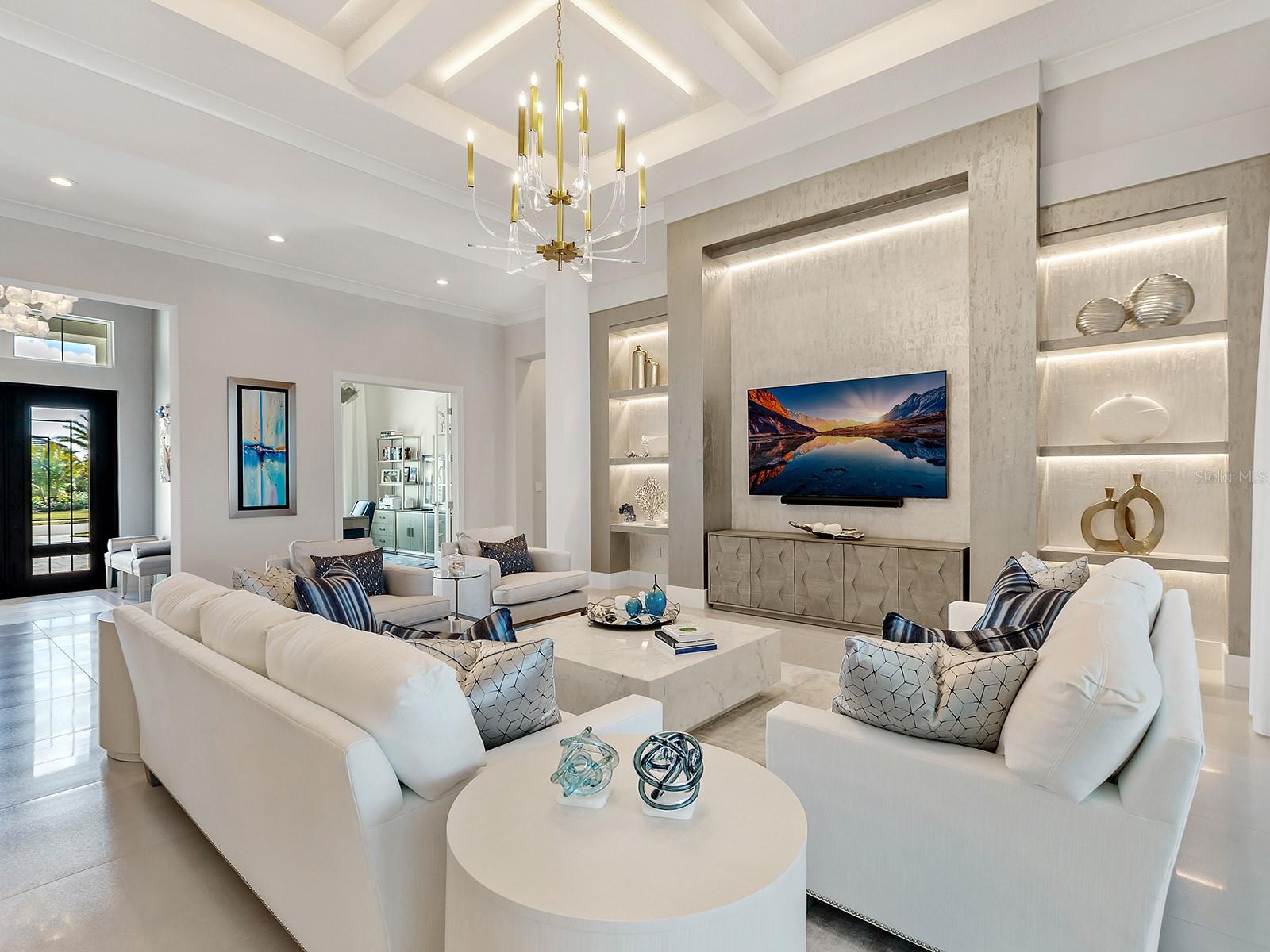 Image 12 of 94 For 17041 Clearlake Avenue