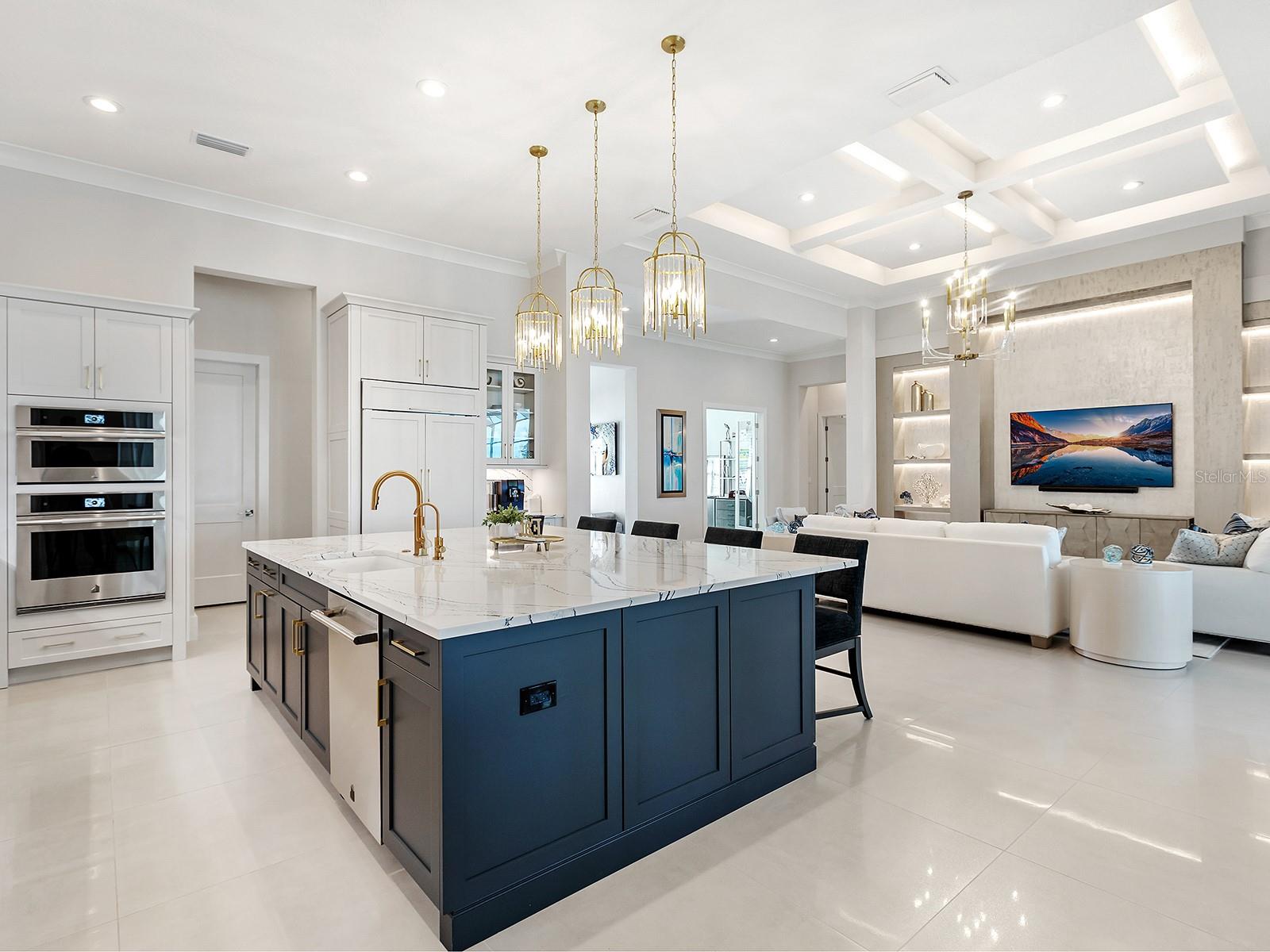 Image 16 of 94 For 17041 Clearlake Avenue