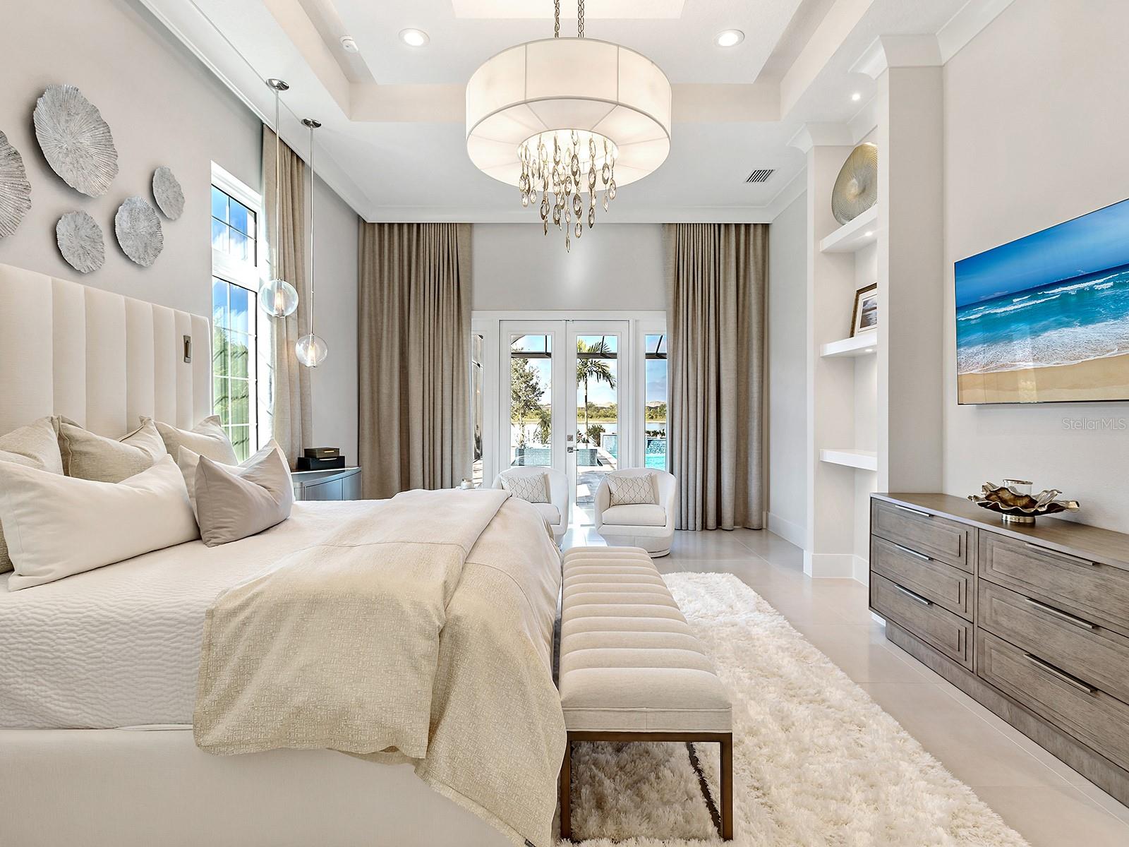 Image 26 of 94 For 17041 Clearlake Avenue