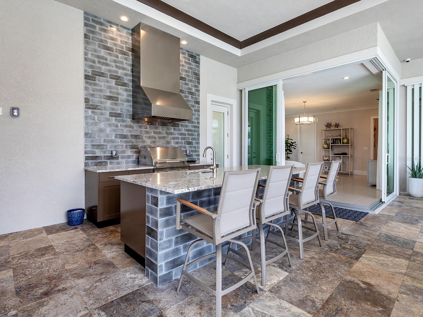 Image 53 of 94 For 17041 Clearlake Avenue