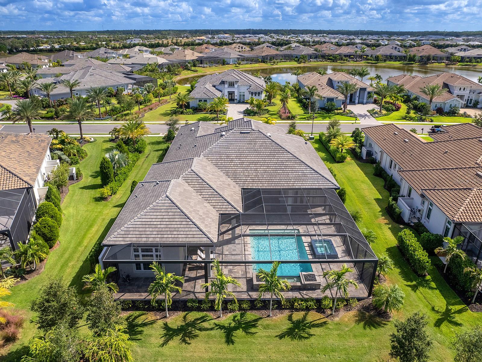 Image 71 of 94 For 17041 Clearlake Avenue