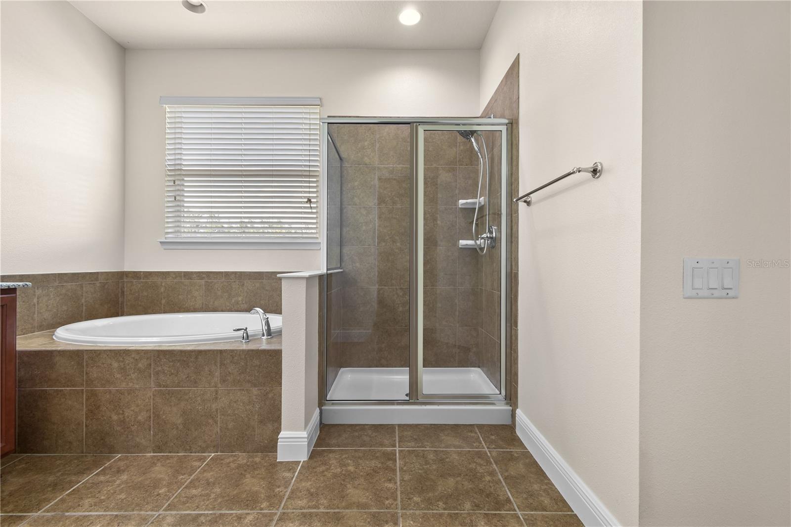 Image 24 of 63 For 9724 46th Court E