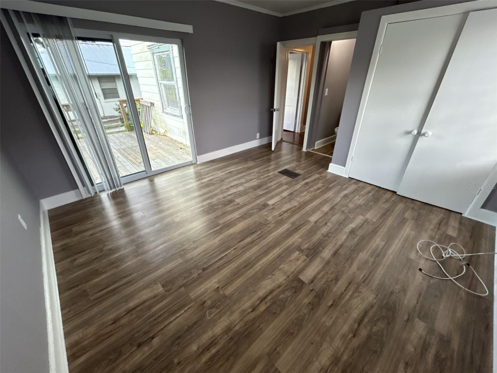 Image 2 of 13 For 620 5th Avenue W A- Downsta