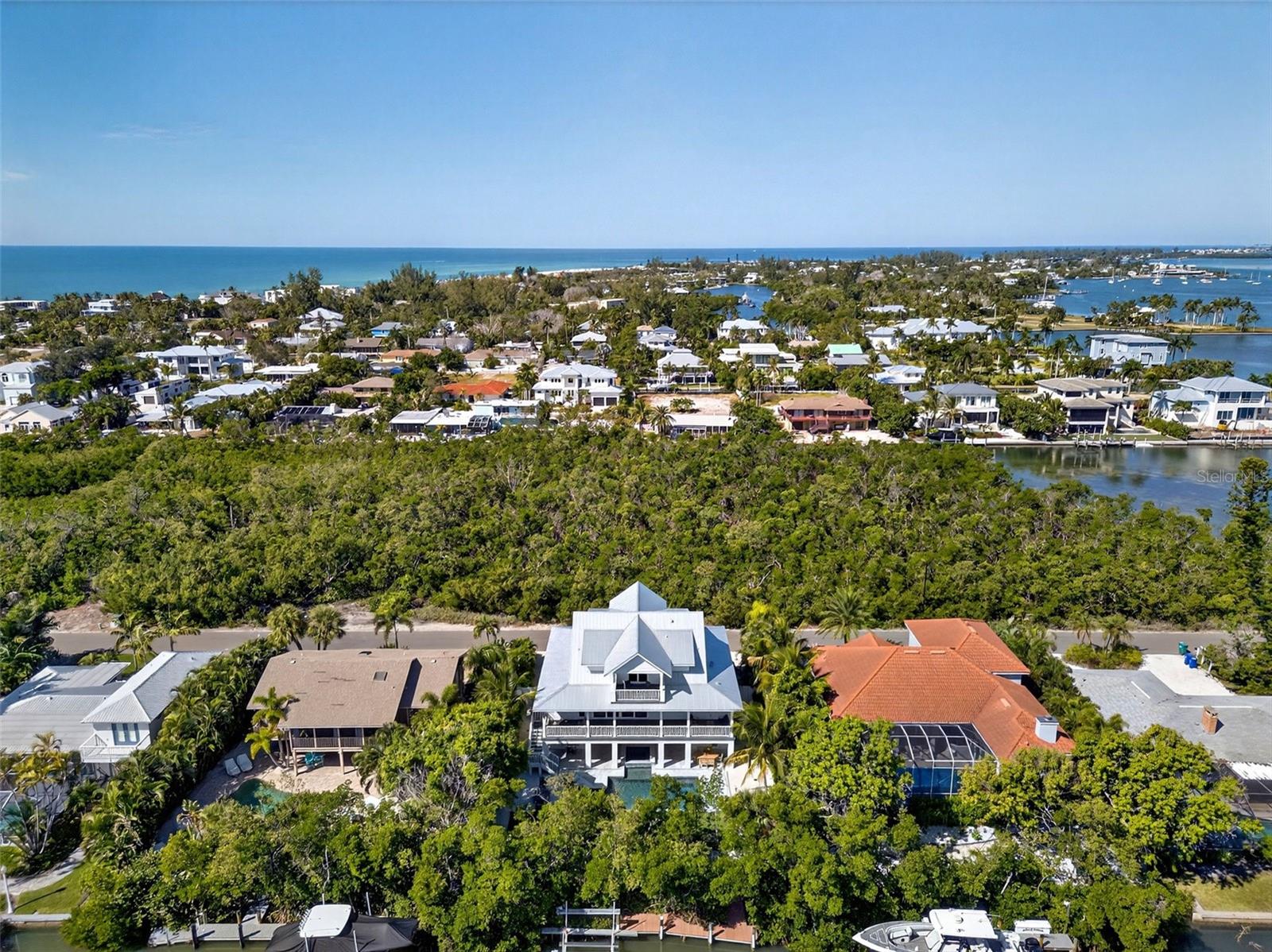 Image 11 of 100 For 598 Lyons Lane