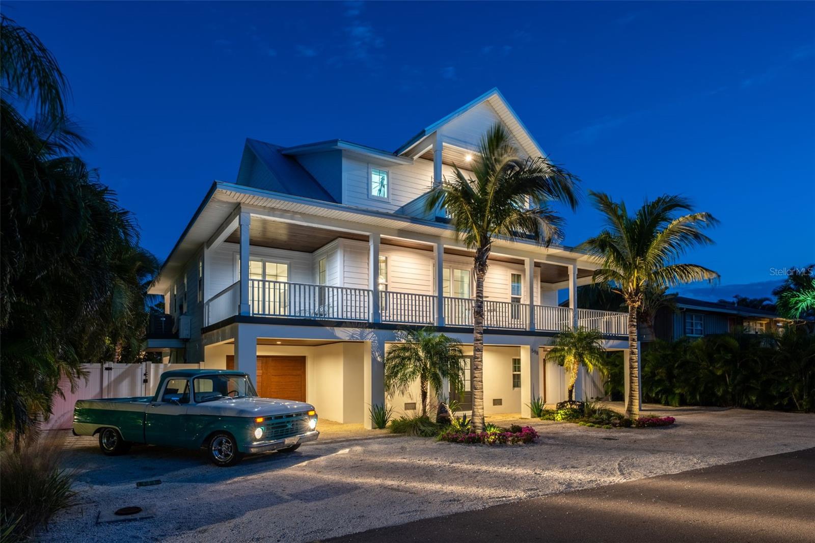 Image 13 of 100 For 598 Lyons Lane