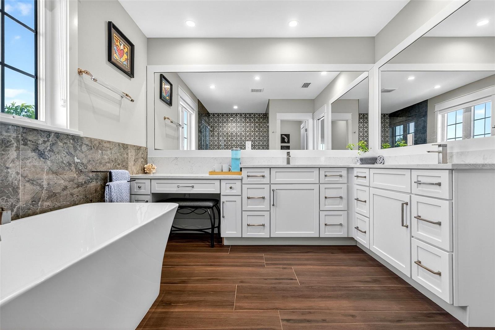 Image 57 of 100 For 598 Lyons Lane