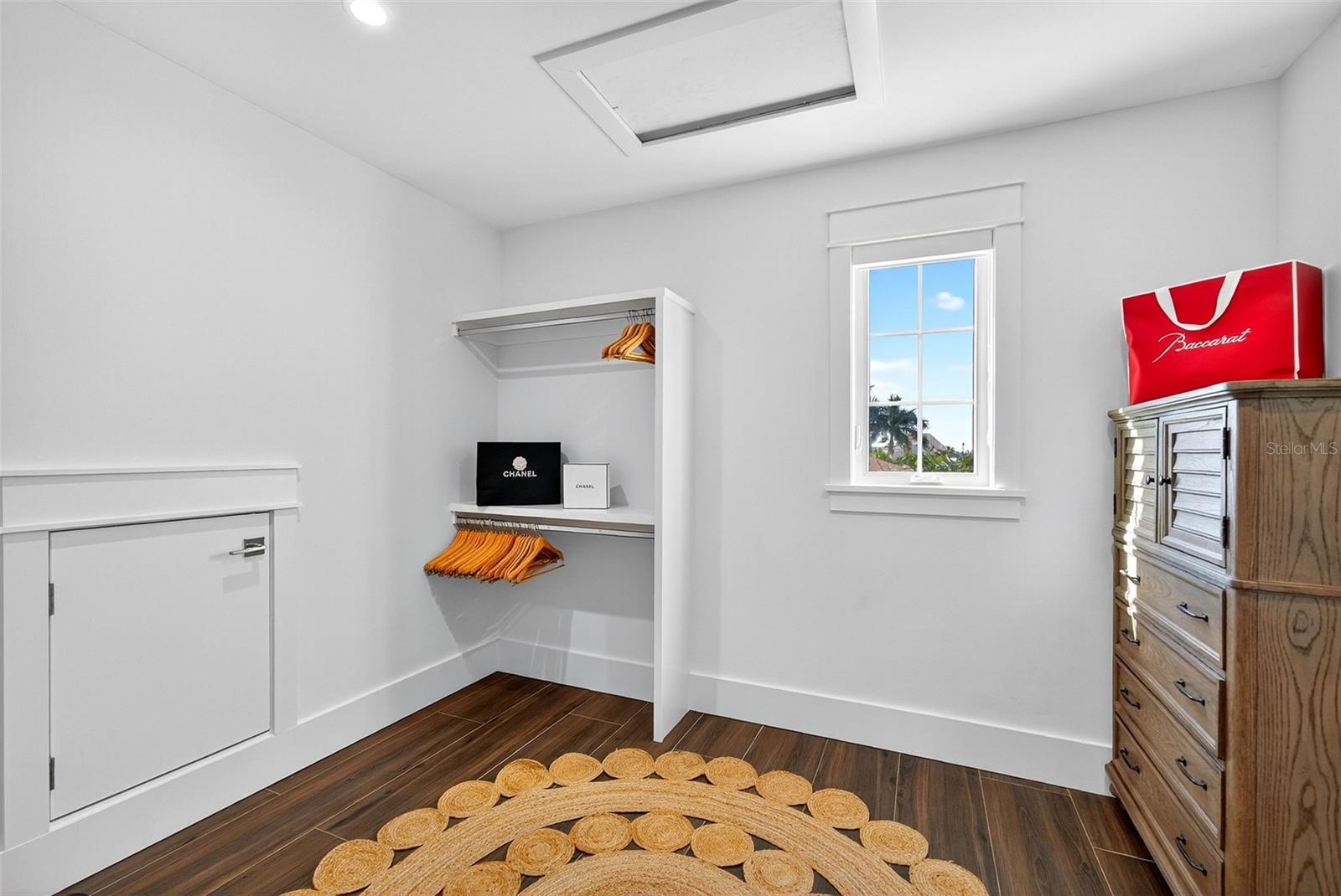 Image 59 of 100 For 598 Lyons Lane