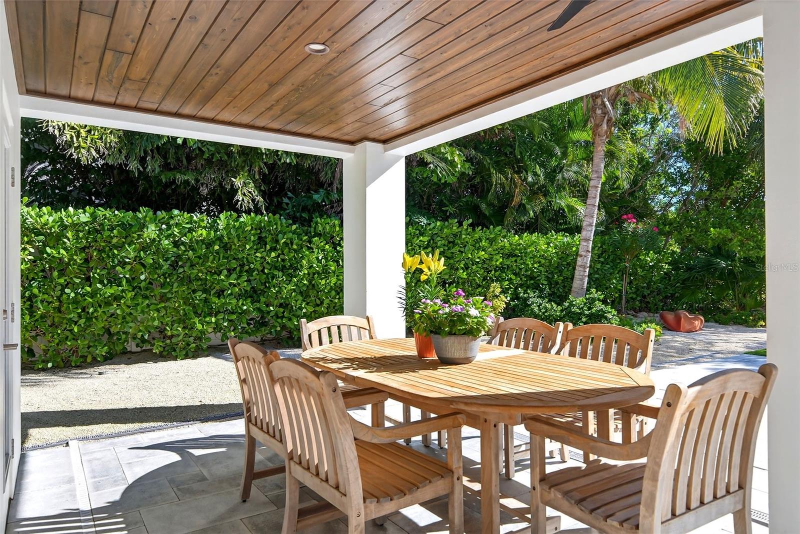 Image 71 of 100 For 598 Lyons Lane