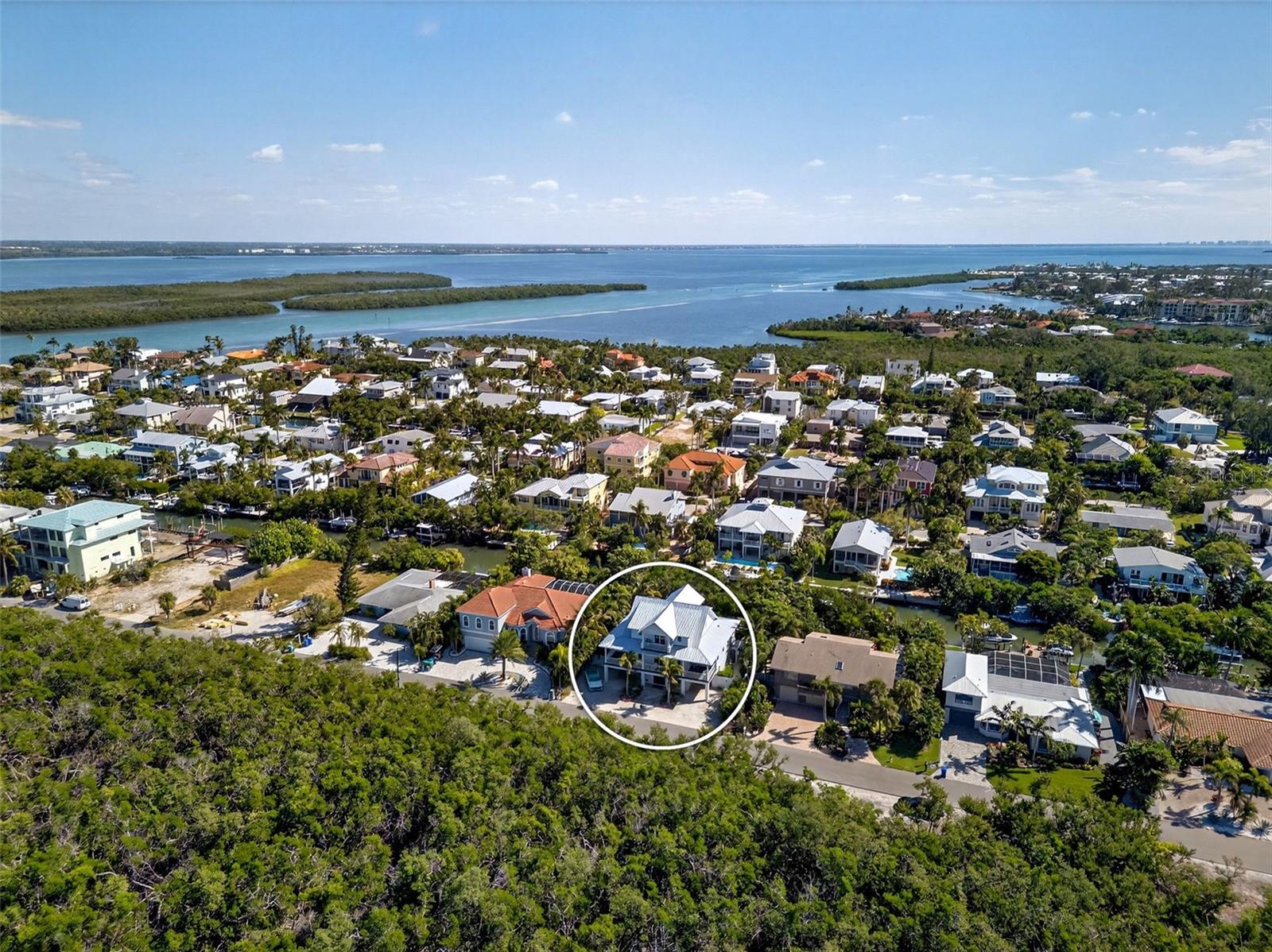 Image 9 of 100 For 598 Lyons Lane