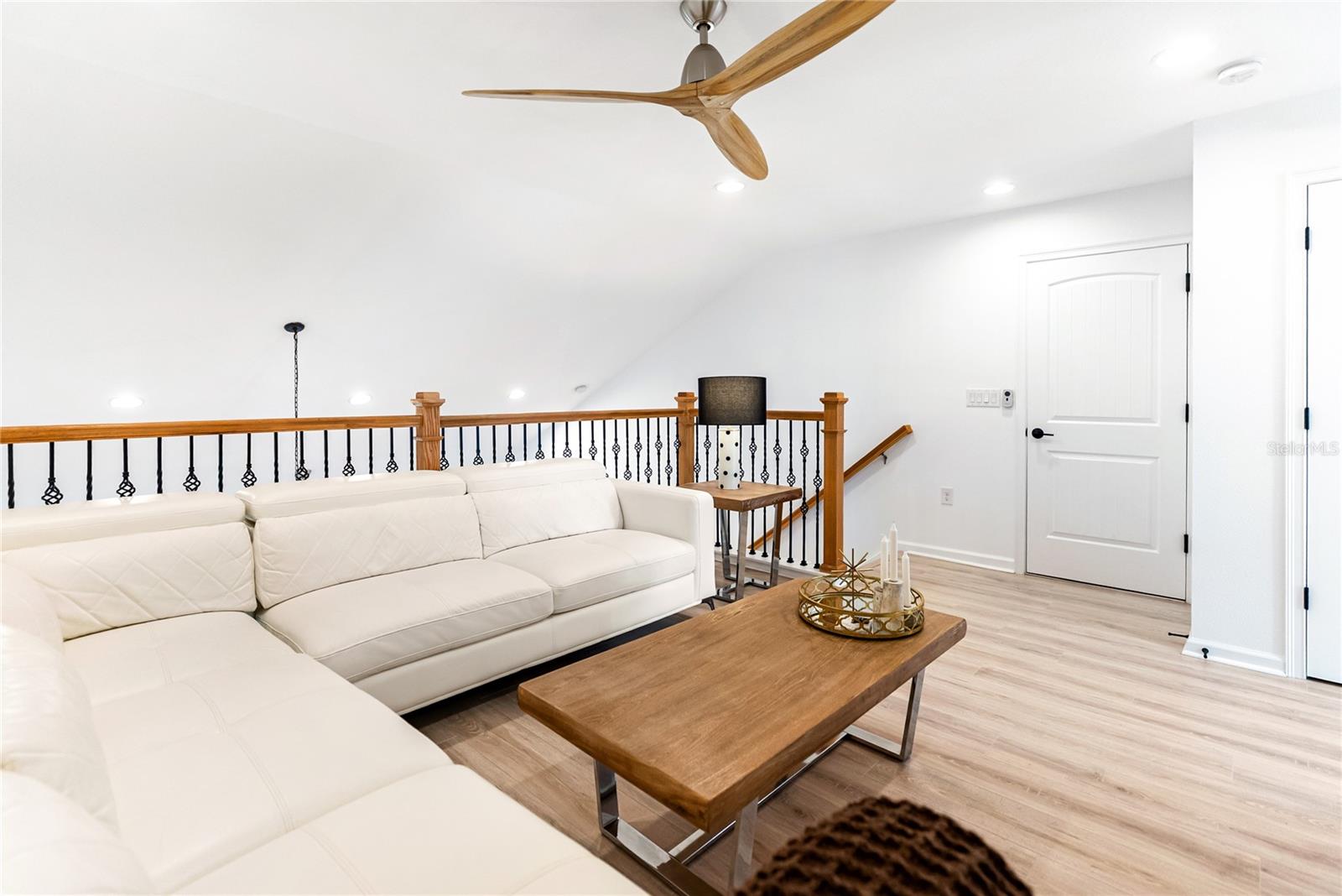 Image 21 of 48 For 11831 Meadowgate Place