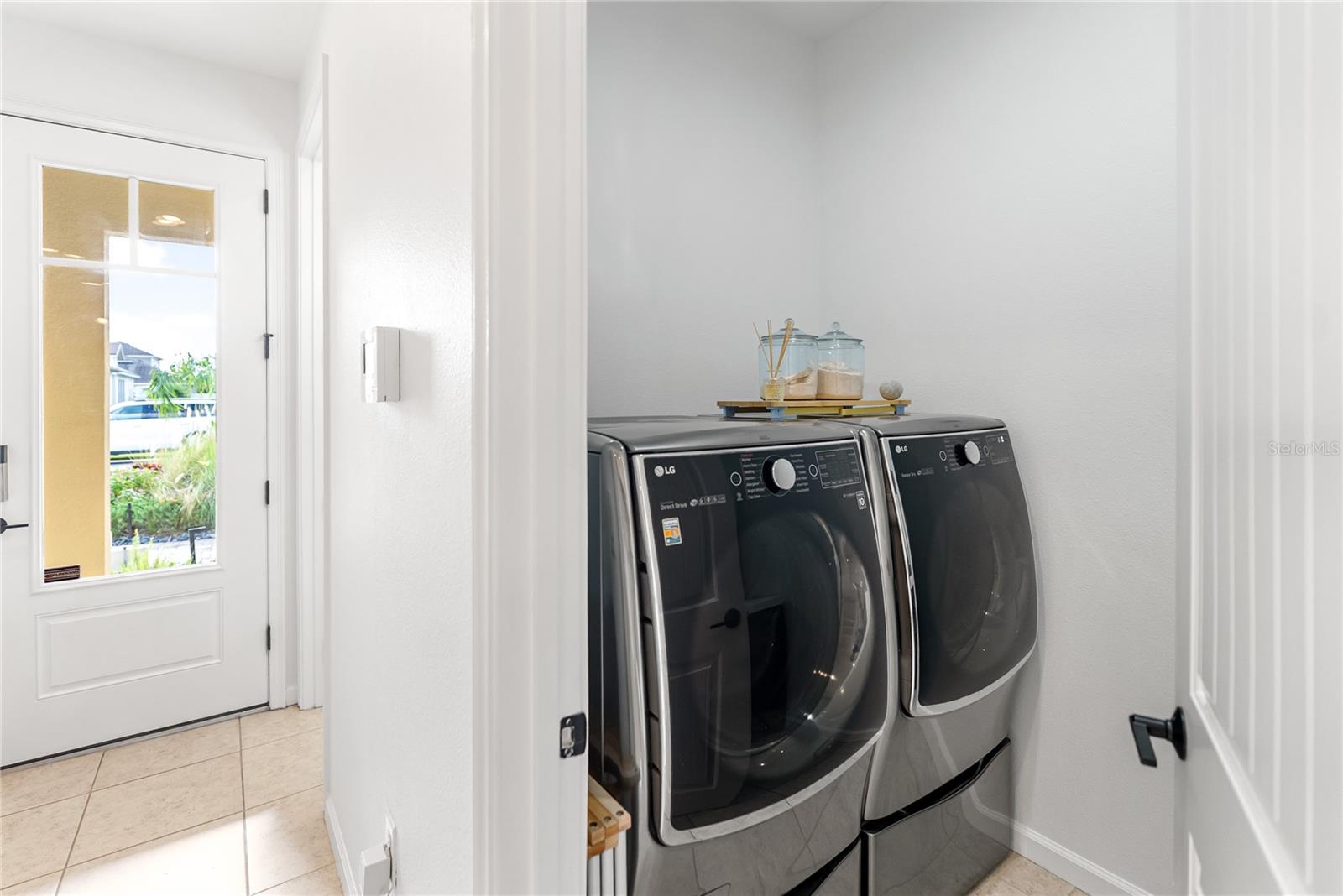 Image 33 of 48 For 11831 Meadowgate Place