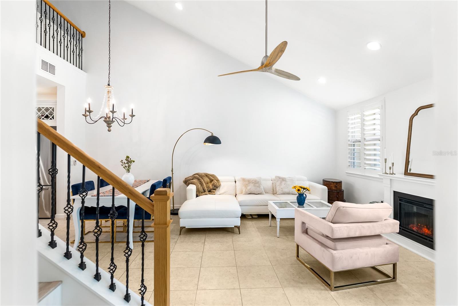 Image 8 of 48 For 11831 Meadowgate Place