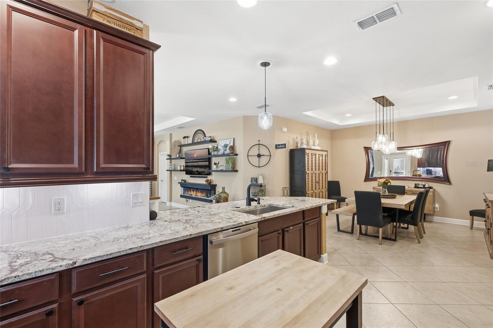 Image 14 of 44 For 3912 Bridlecrest Lane