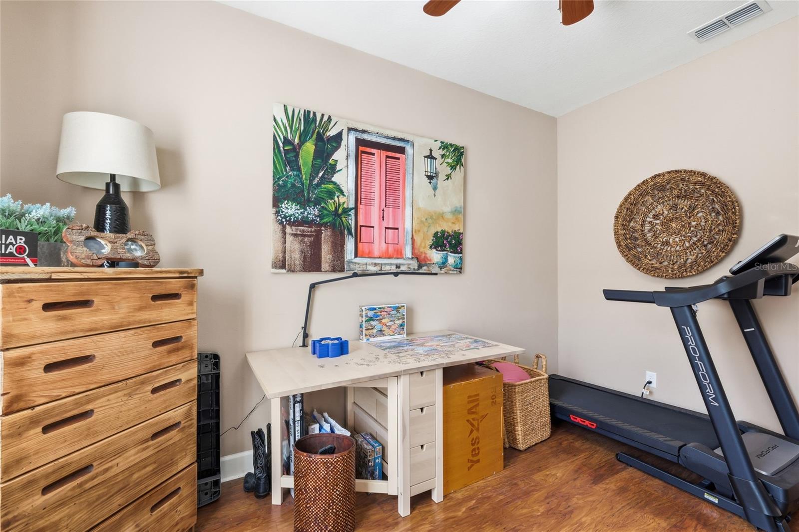 Image 20 of 44 For 3912 Bridlecrest Lane