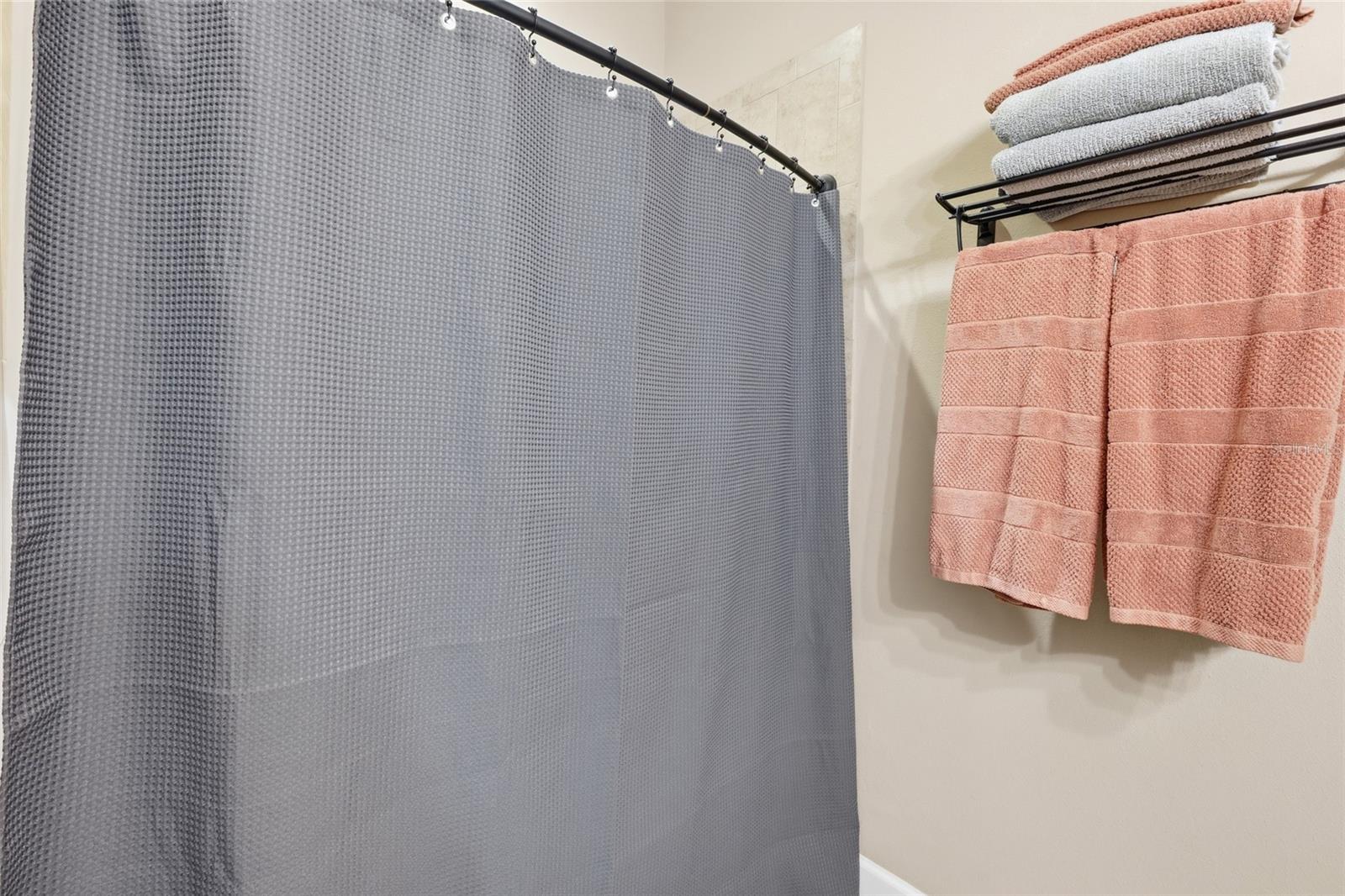 Image 22 of 44 For 3912 Bridlecrest Lane