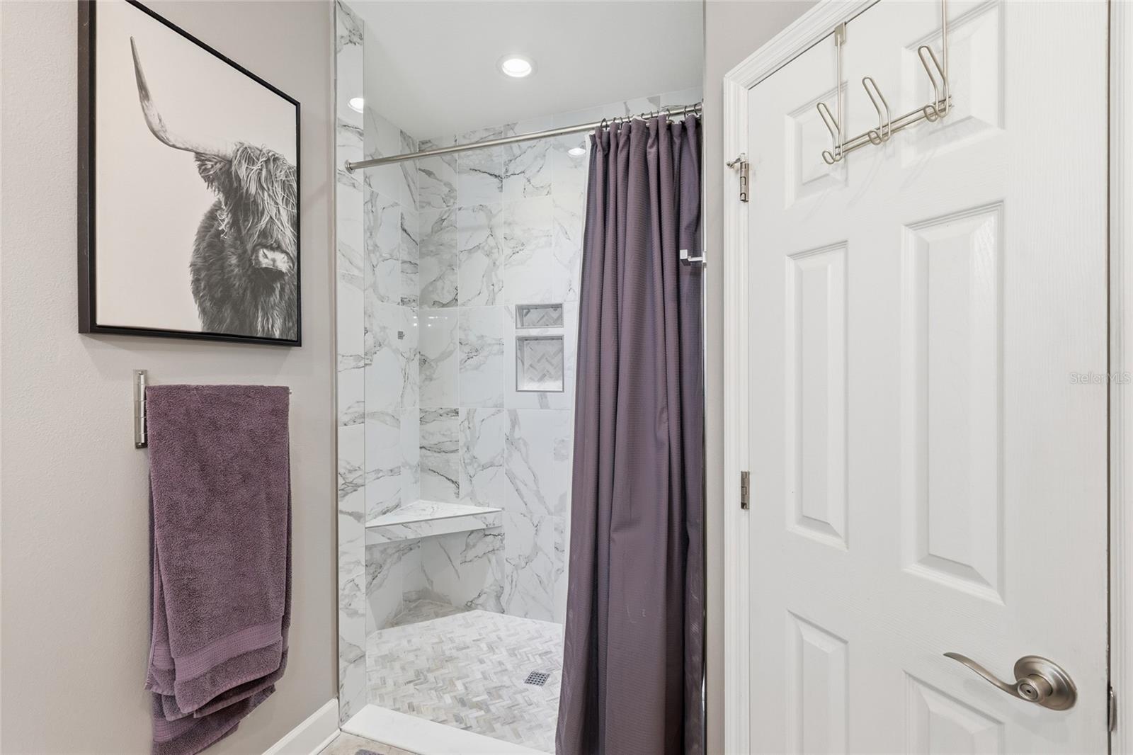 Image 29 of 44 For 3912 Bridlecrest Lane