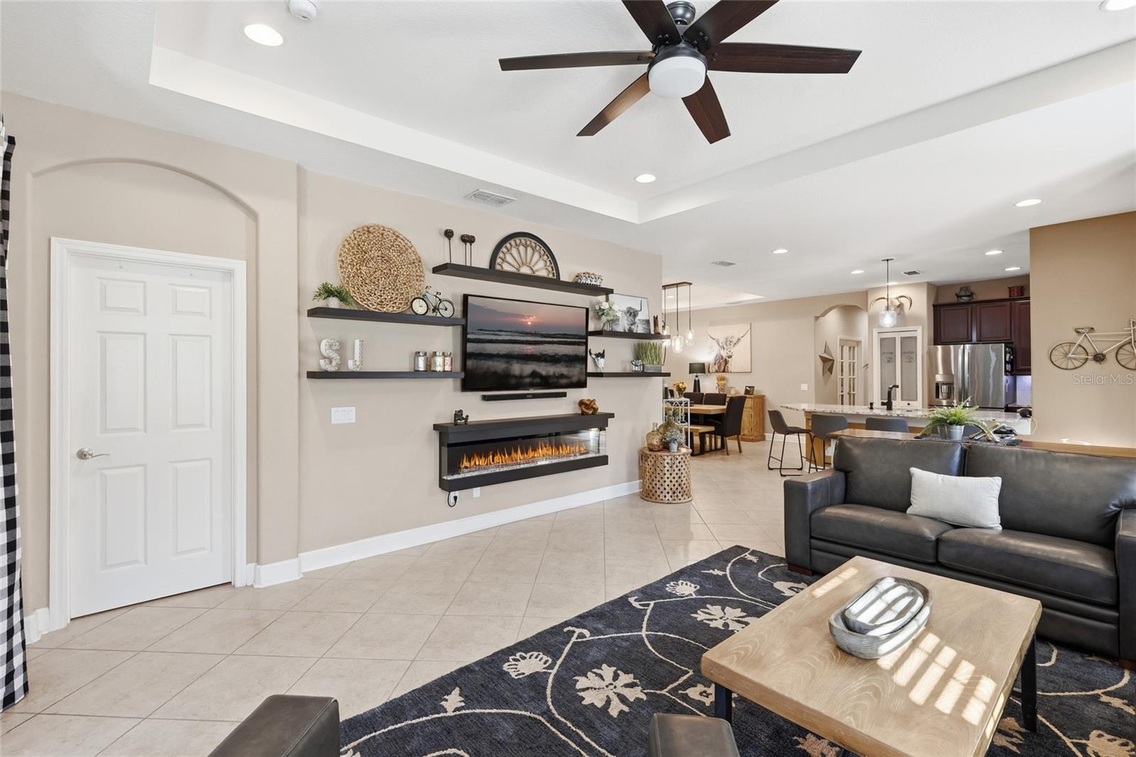 Image 9 of 44 For 3912 Bridlecrest Lane