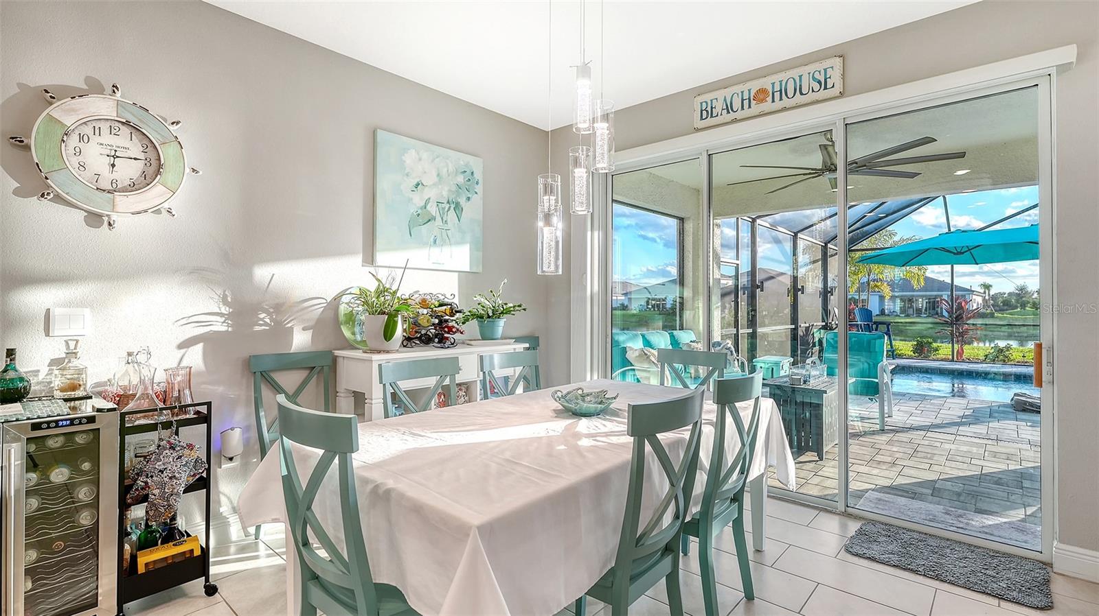 Image 10 of 41 For 17812 Gulf Ranch Place