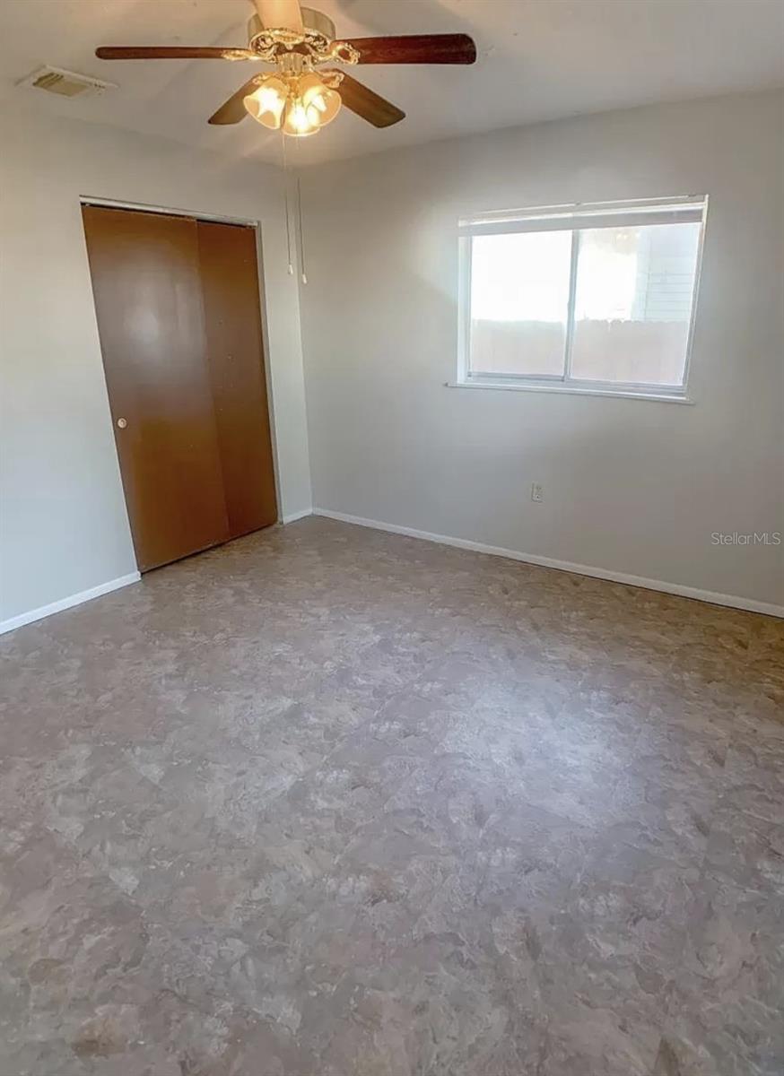 Image 18 of 27 For 530 5th Avenue W C