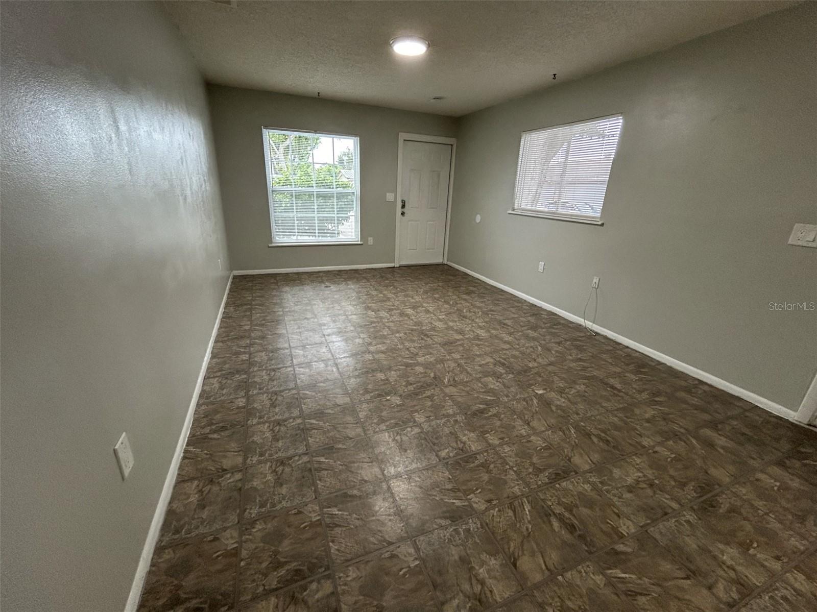 Image 3 of 27 For 530 5th Avenue W C