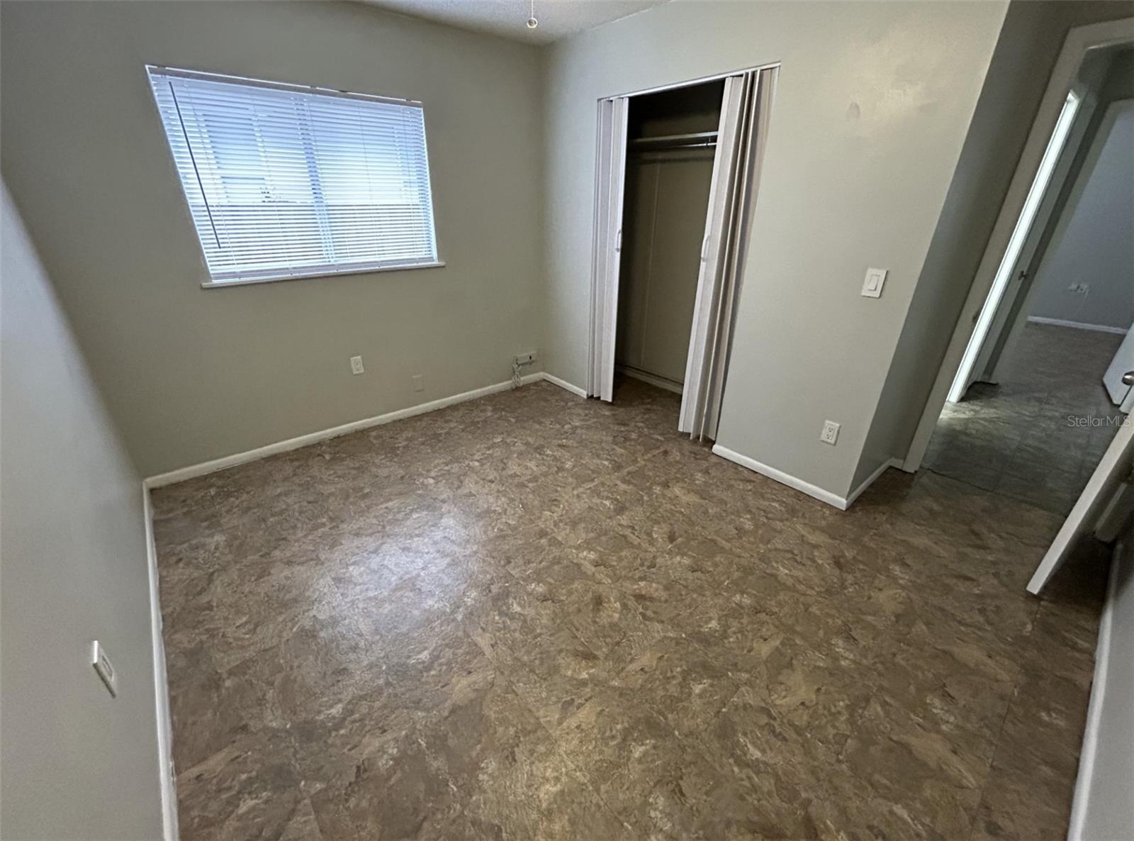 Image 8 of 27 For 530 5th Avenue W C
