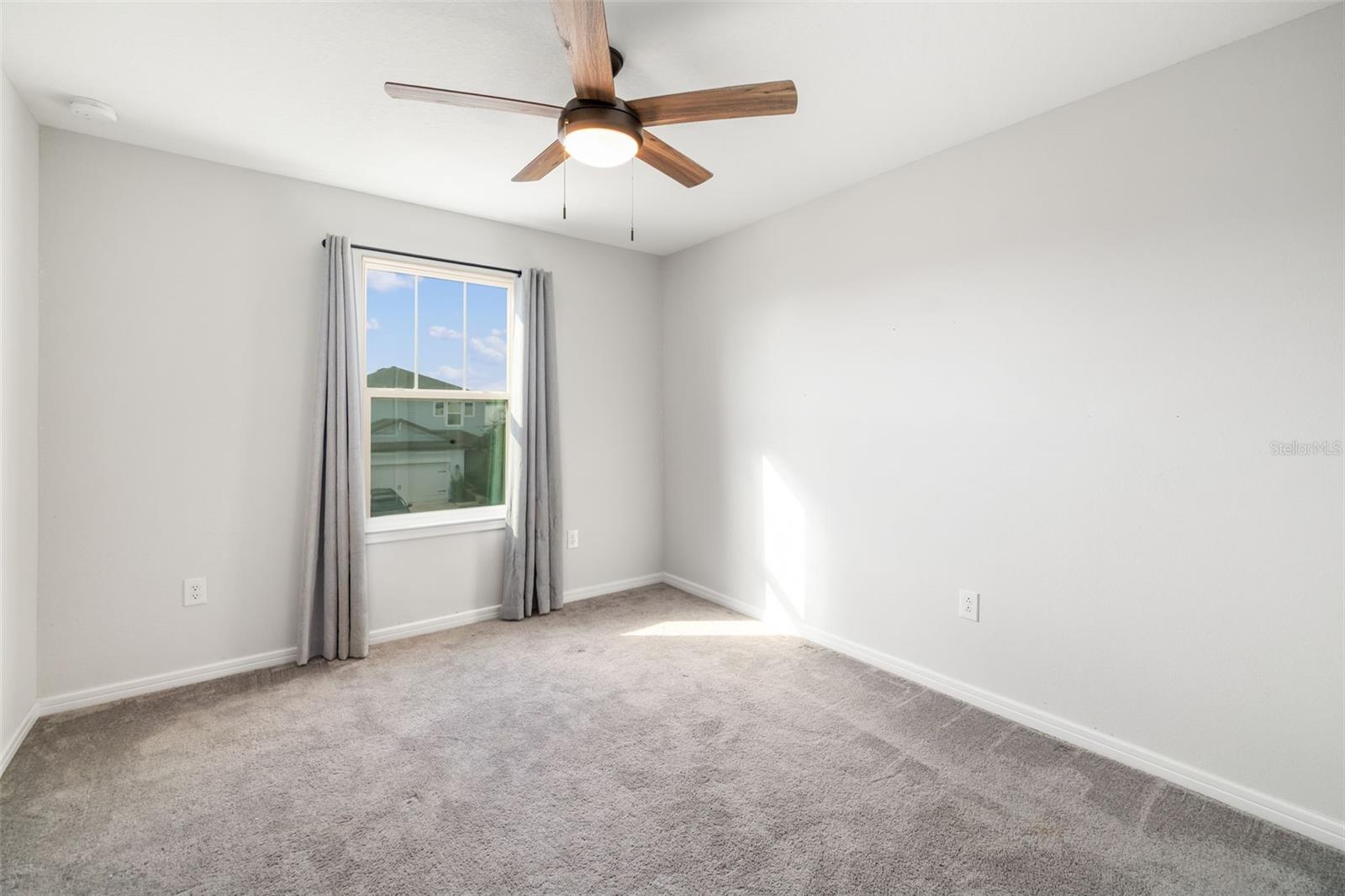 Image 19 of 74 For 9406 Lamine Way