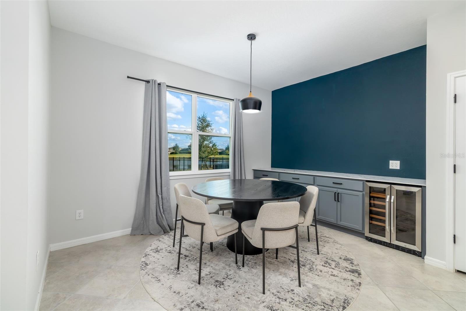 Image 6 of 74 For 9406 Lamine Way