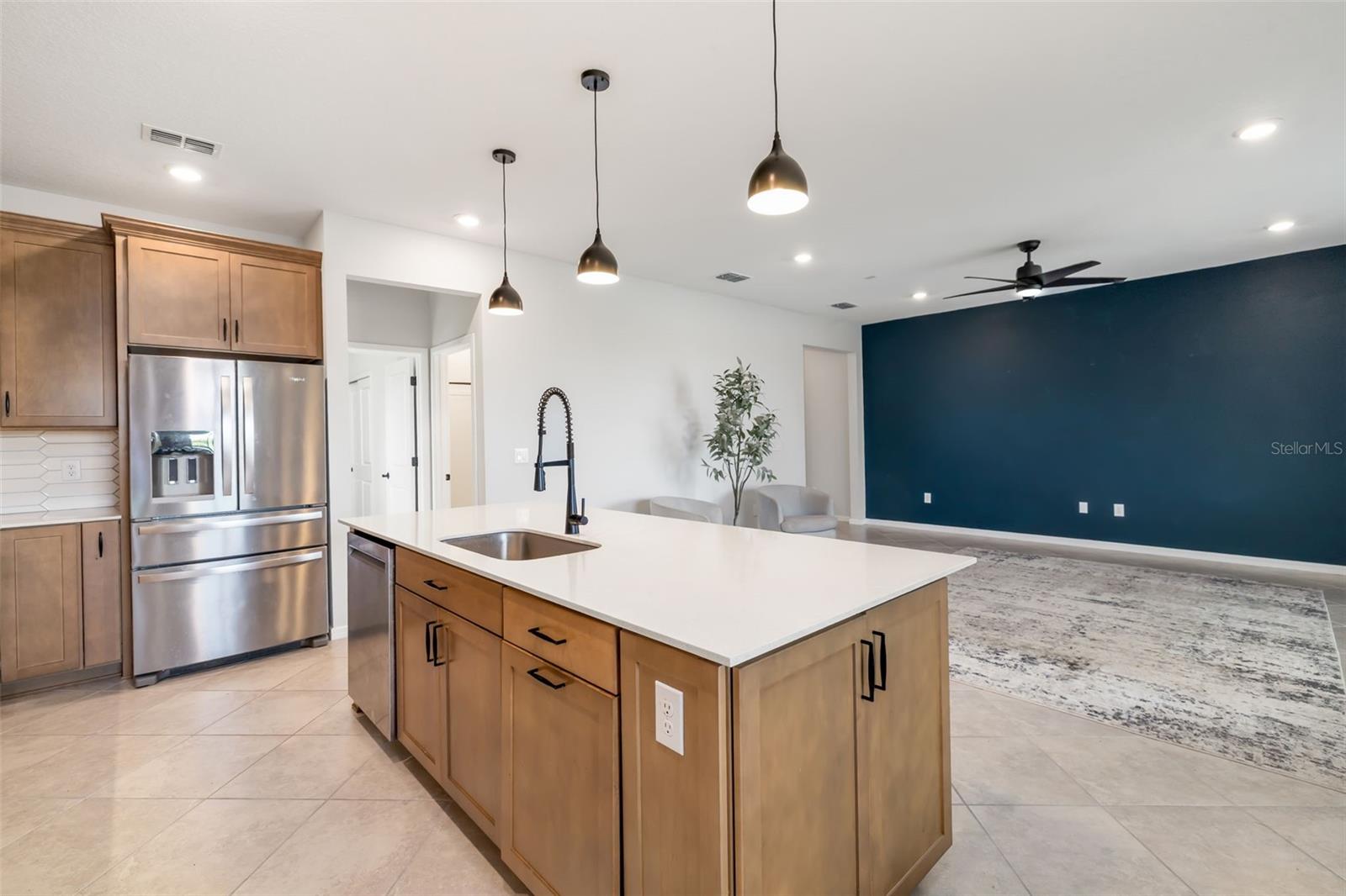 Image 7 of 74 For 9406 Lamine Way