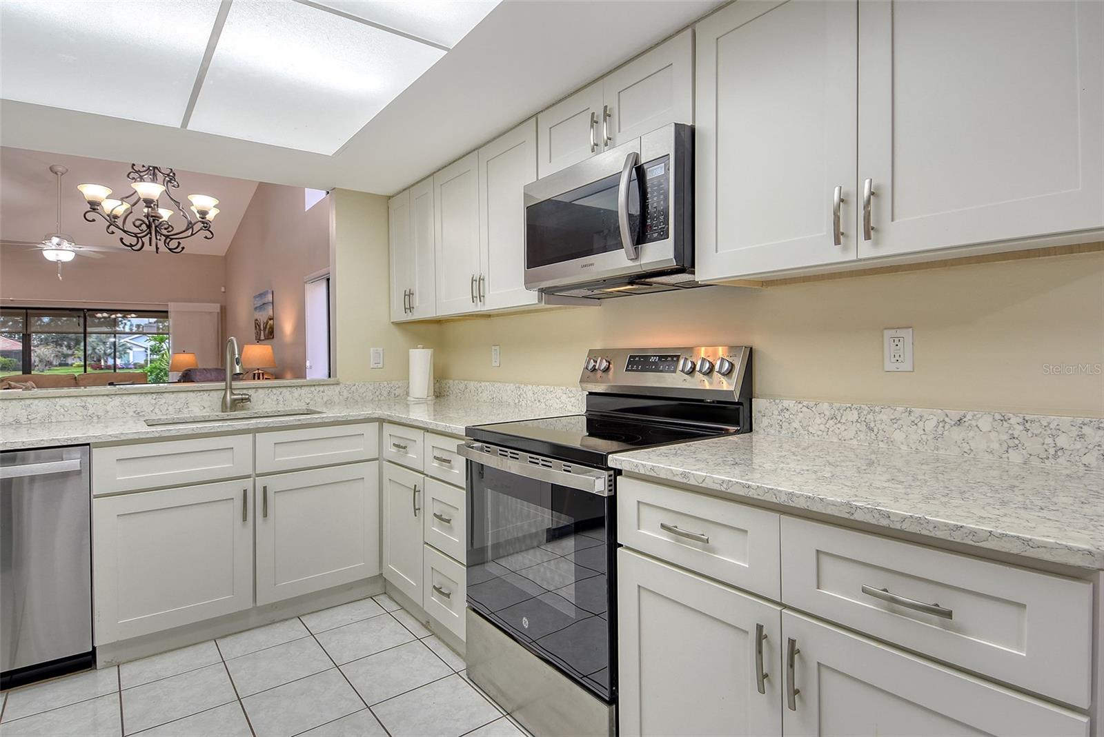 Image 14 of 38 For 6261 Timber Lake Drive F6