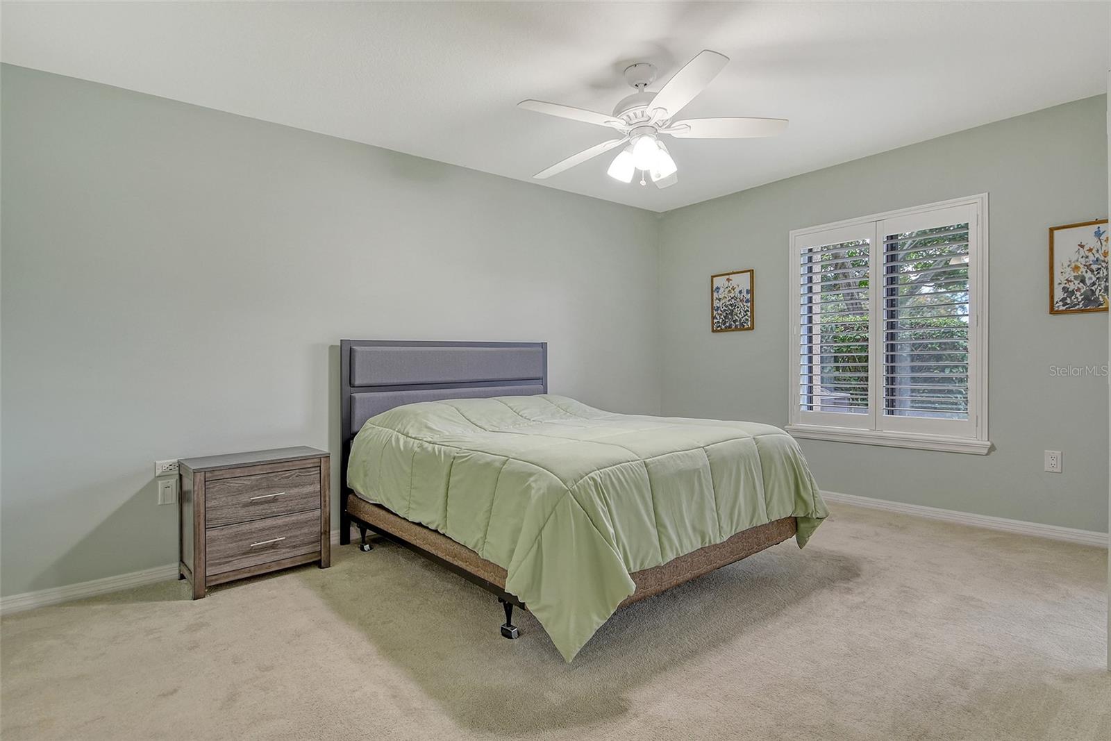 Image 22 of 38 For 6261 Timber Lake Drive F6