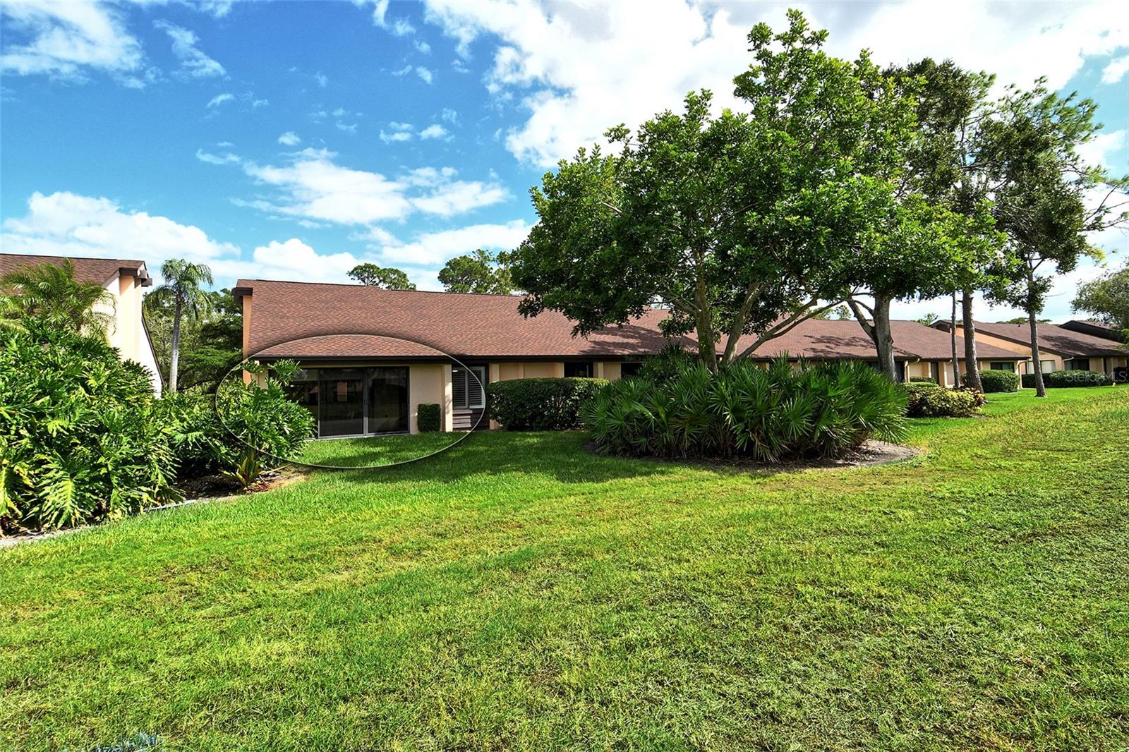 Image 32 of 38 For 6261 Timber Lake Drive F6