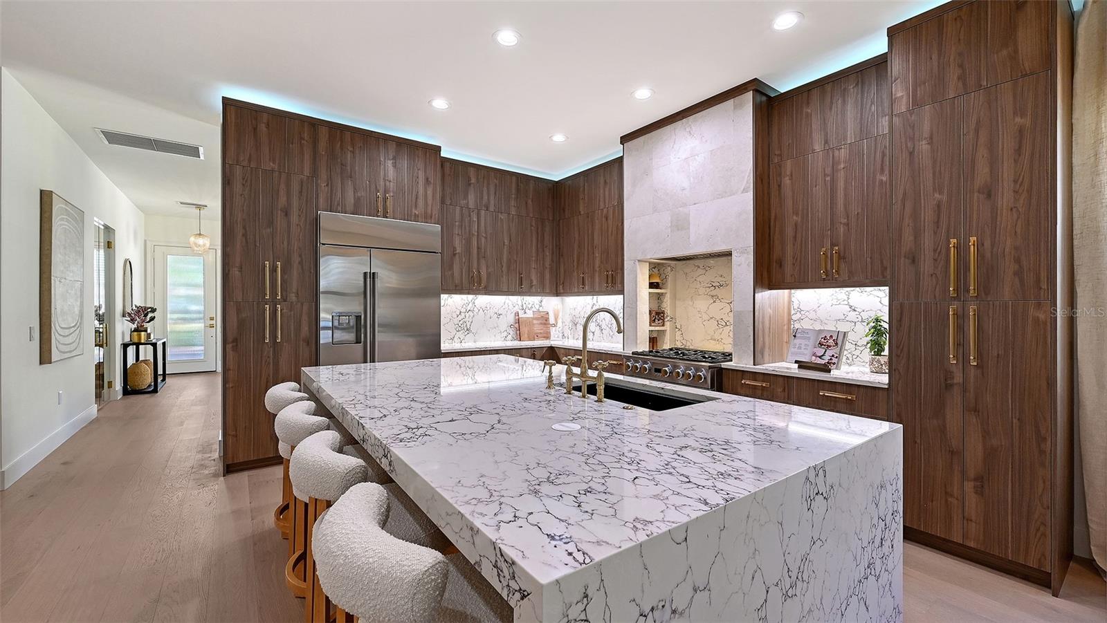 Image 22 of 69 For 7656 Portstewart Drive