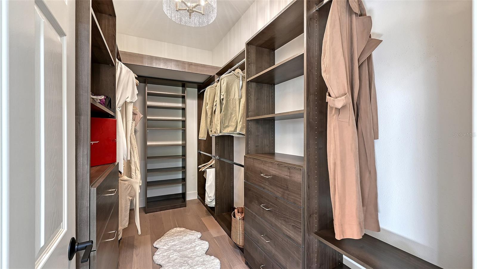 Image 34 of 69 For 7656 Portstewart Drive